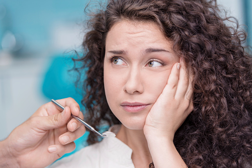 Why You Need to Talk to Your Oral Surgeon When You Notice Your Ears Ringing